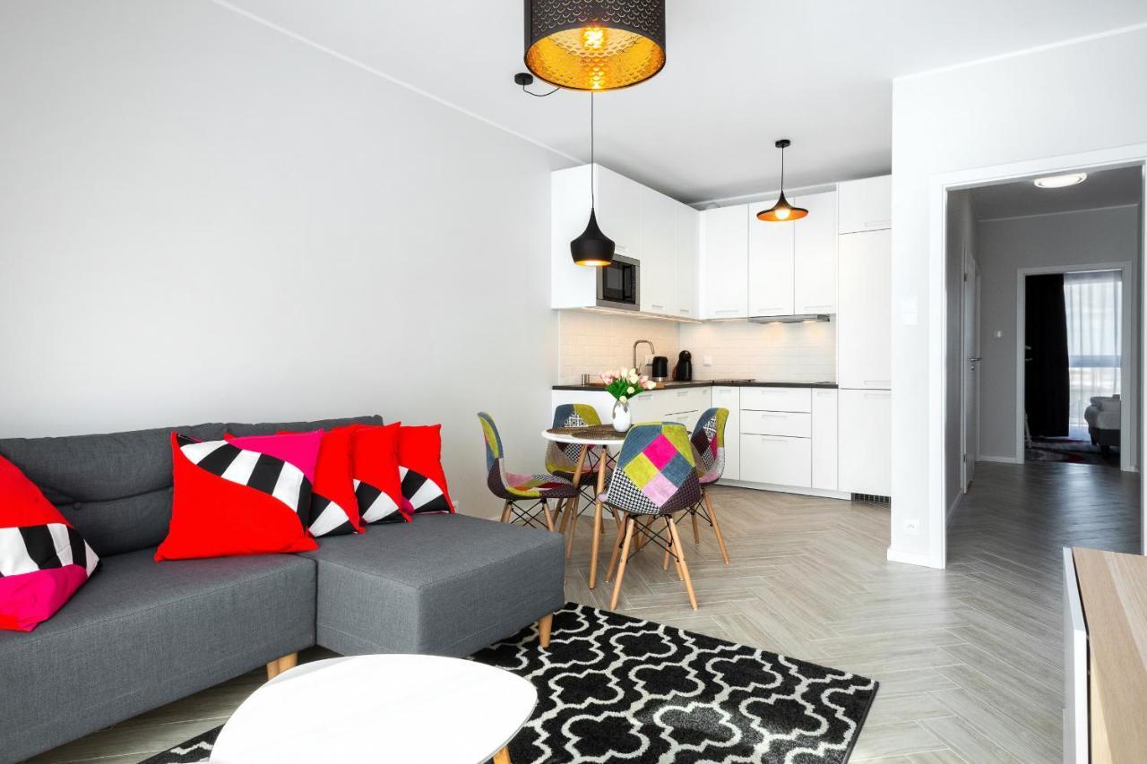 Apartments Rondo Wiatraczna By Noclegi Renters Varşova Dış mekan fotoğraf