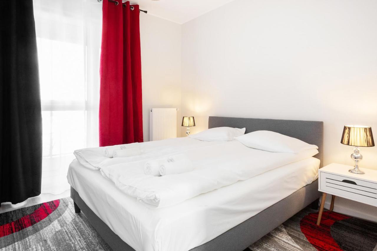 Apartments Rondo Wiatraczna By Noclegi Renters Varşova Dış mekan fotoğraf